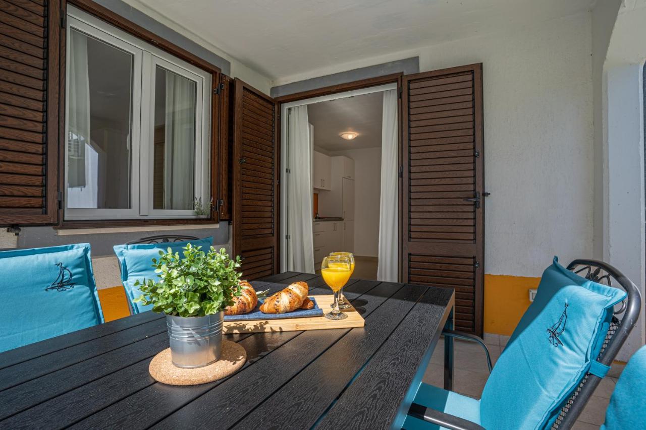 Apartments Lopari Nerezine Exterior photo